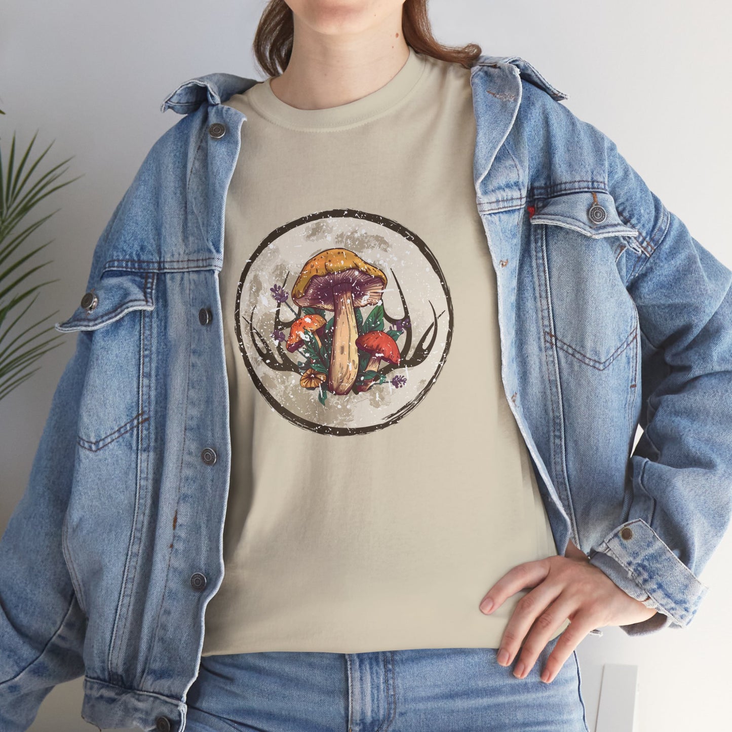 Hunting & Foraging Retro Grunge T-Shirt — Gatherer Gift