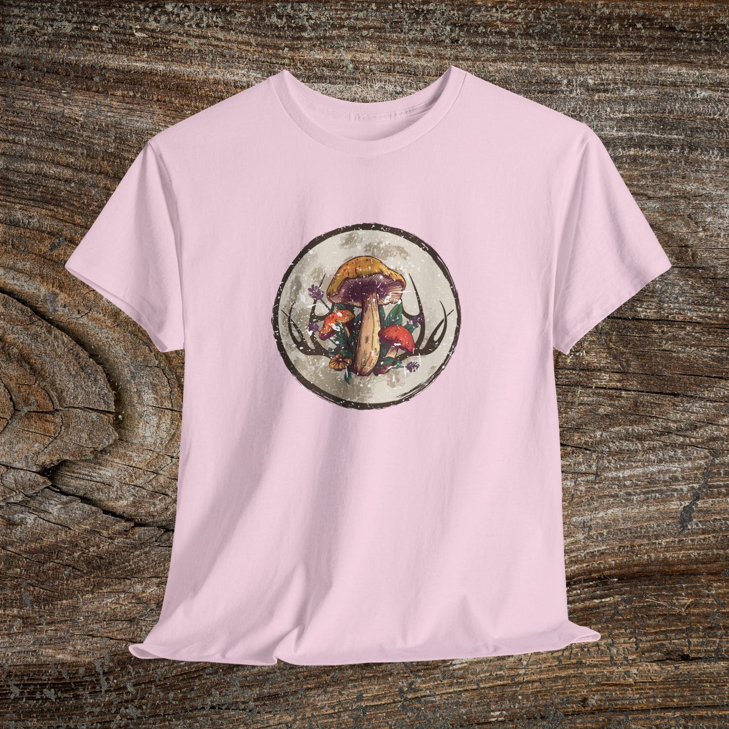 Hunting & Foraging Retro Grunge T-Shirt — Gatherer Gift