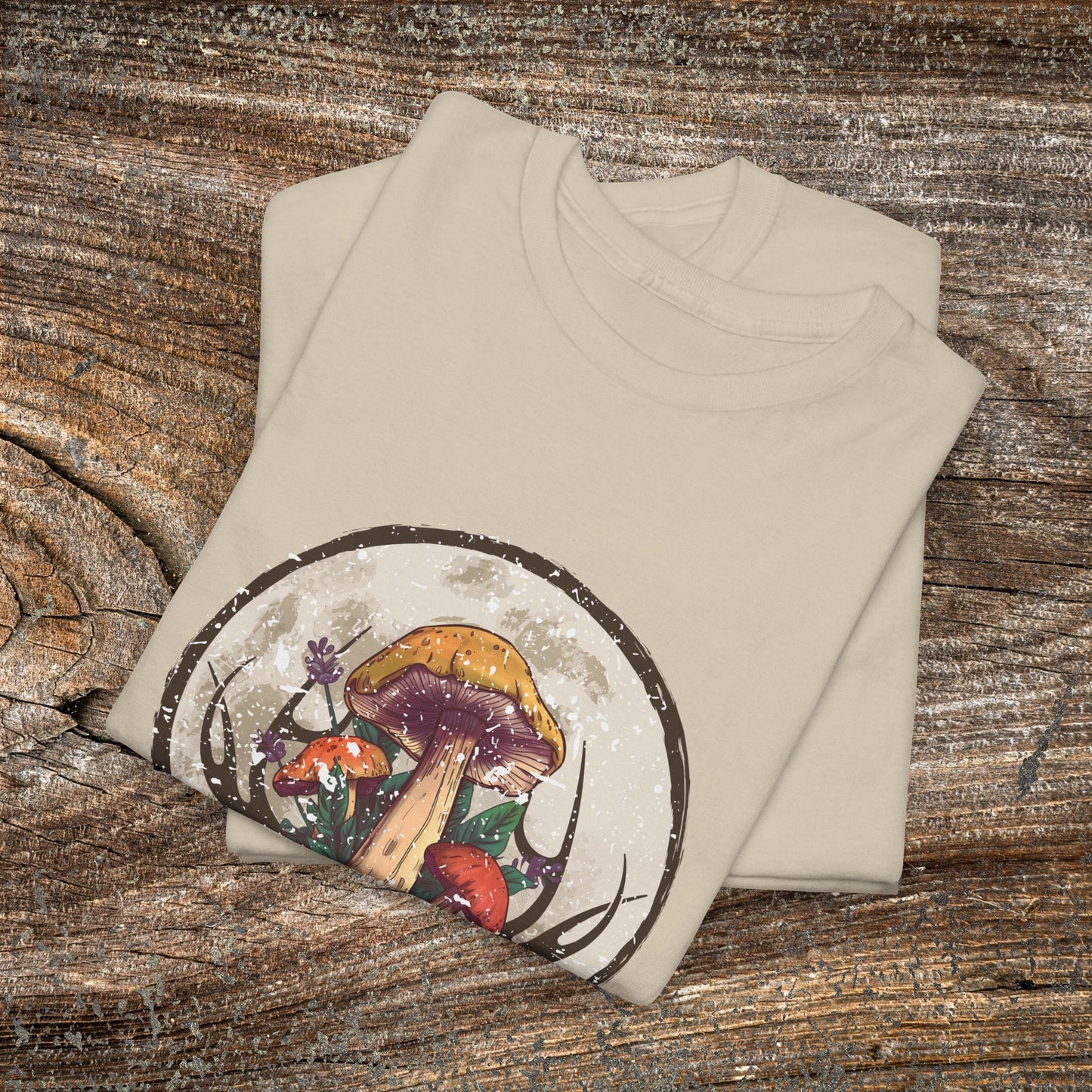 Hunting & Foraging Retro Grunge T-Shirt — Gatherer Gift