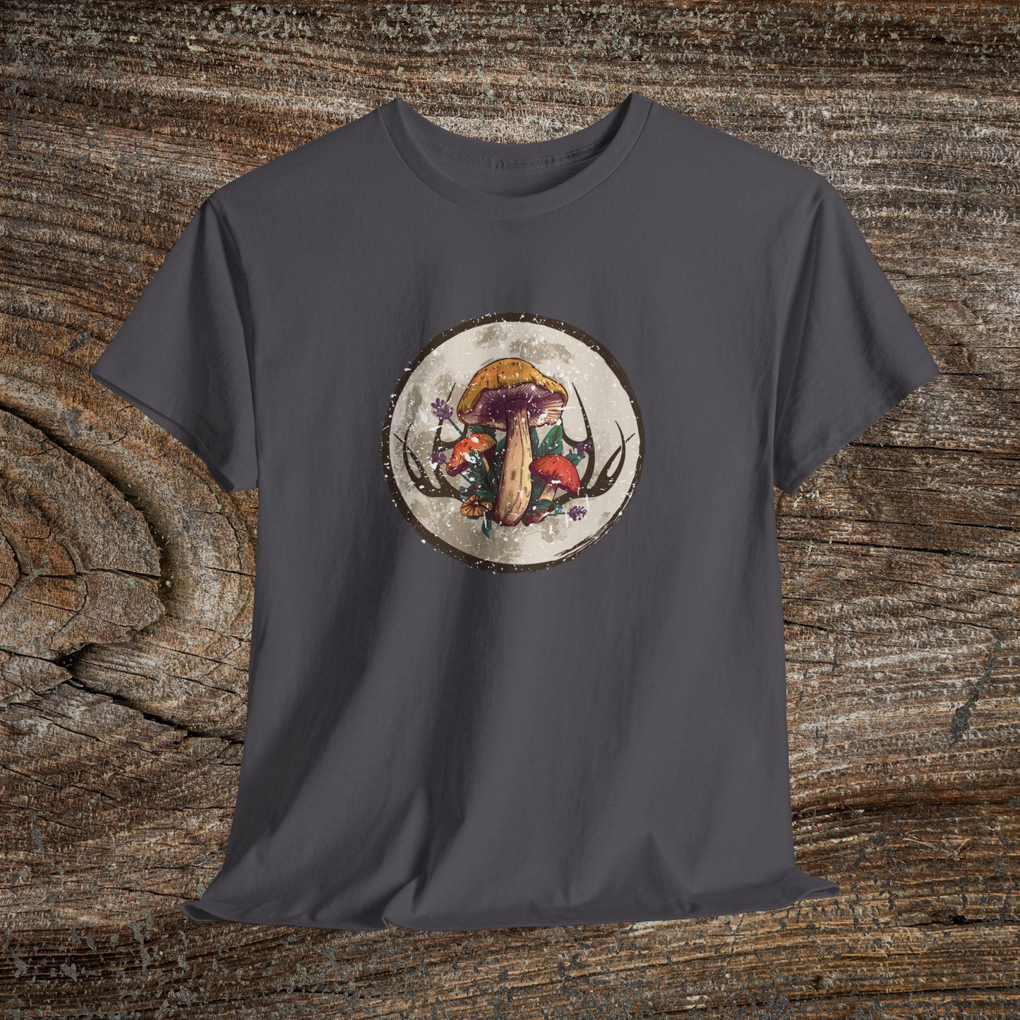 Hunting & Foraging Retro Grunge T-Shirt — Gatherer Gift